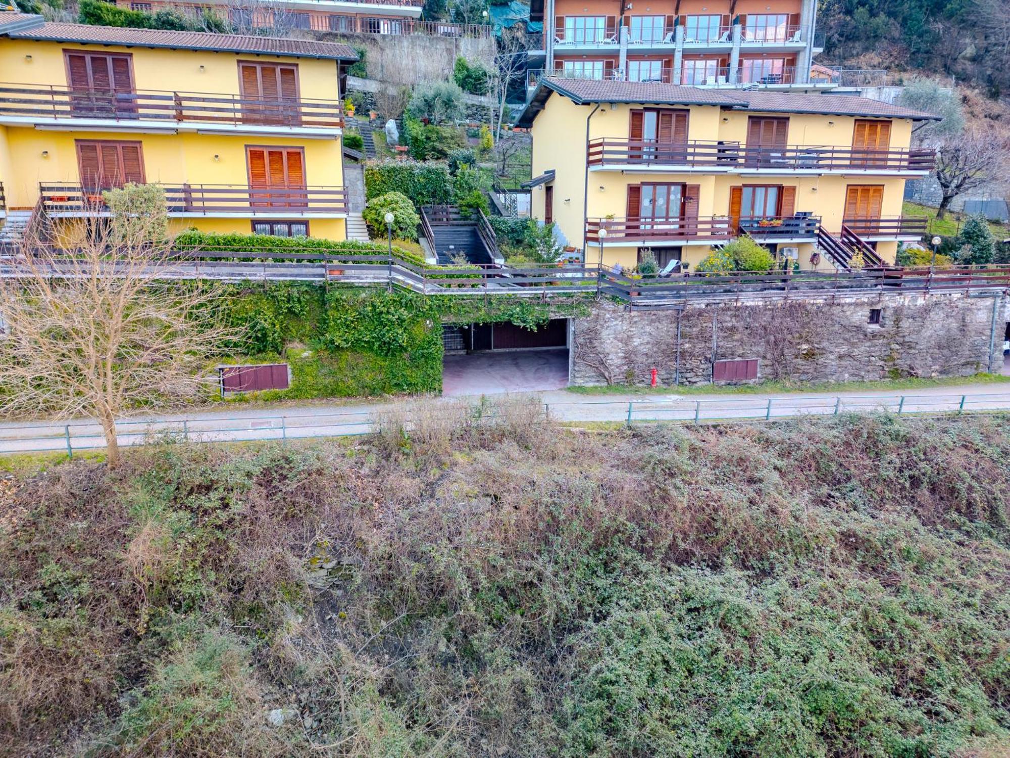 Appartamento A Due Passi Dal Lago Con Box Дорио Экстерьер фото
