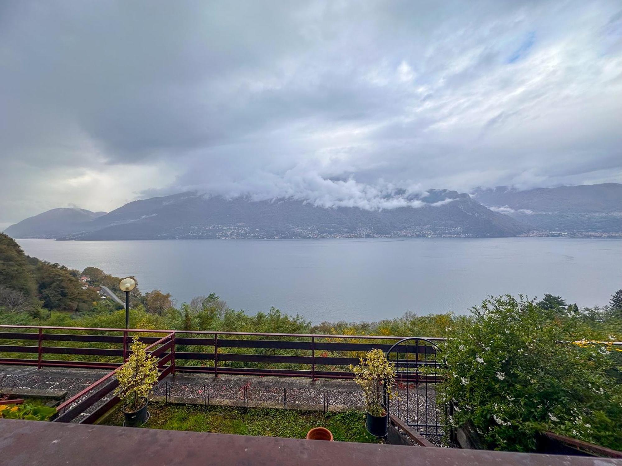Appartamento A Due Passi Dal Lago Con Box Дорио Экстерьер фото
